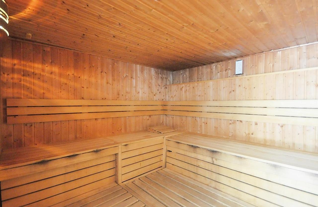 Apartament Dotta Колобжег Екстер'єр фото
